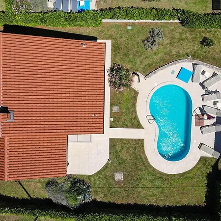 Gardenia Hébergement de vacances Višnjan