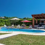Gardenia Ferienhaus Višnjan